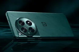 The upcoming OnePlus 12 looks heavenly in jade green