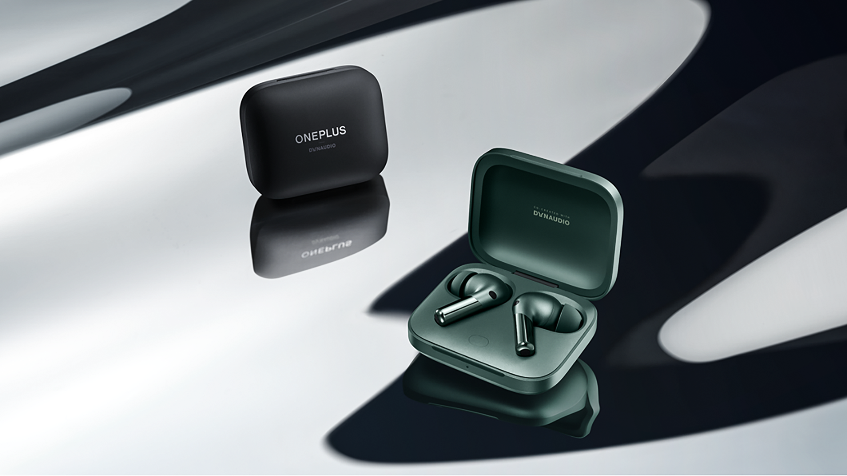 Oppo OnePlus Buds Pro 2 noise cancelling Bluetooth earbuds in green and black color options with spatial audio LHDC 5.0