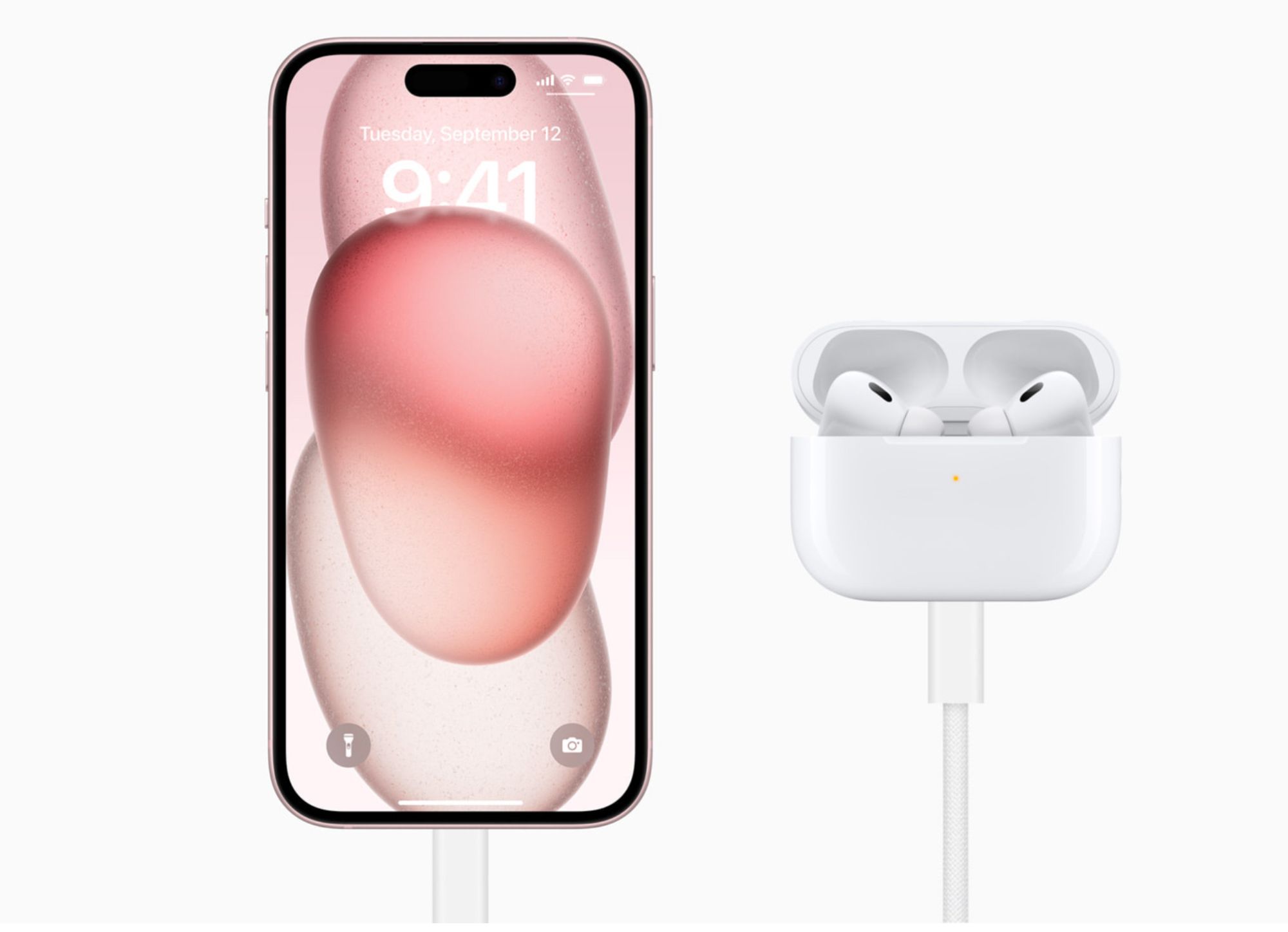 iPhone charging AirPods 