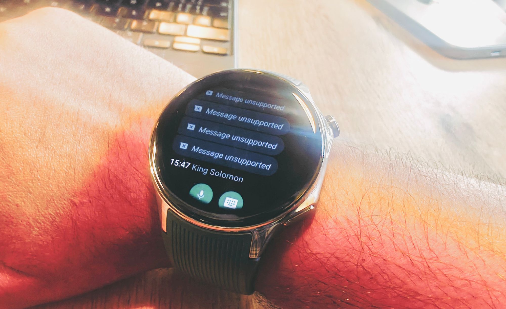 WhatsApp notifications on OnePlus Watch