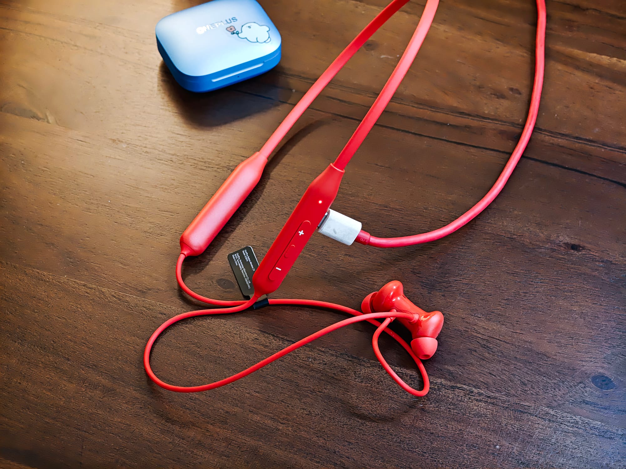 OnePlus Bullets Wireless Z3 neckband earbuds earphones.