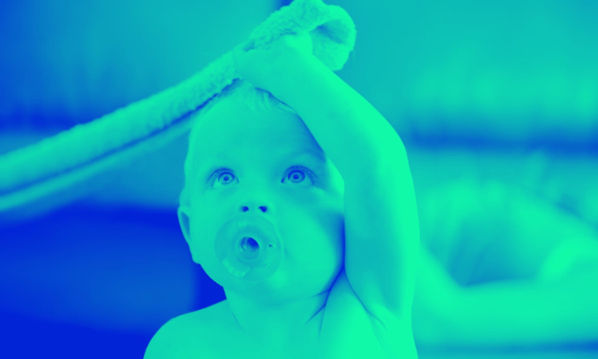 Image of a baby looking up.