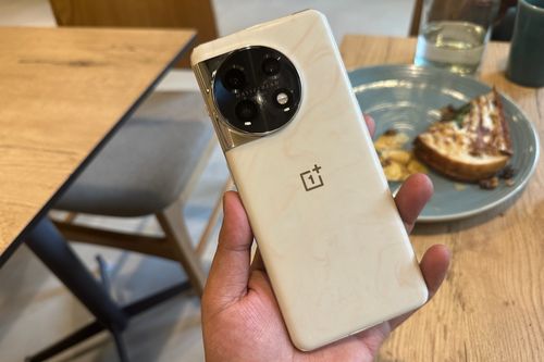 Rear panel of OnePlus 11 Marble Odyssey Edition