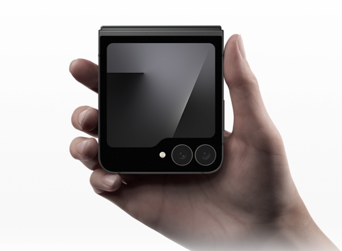 Folded Samsung Galaxy Z Flip 7 FE in Black color variant