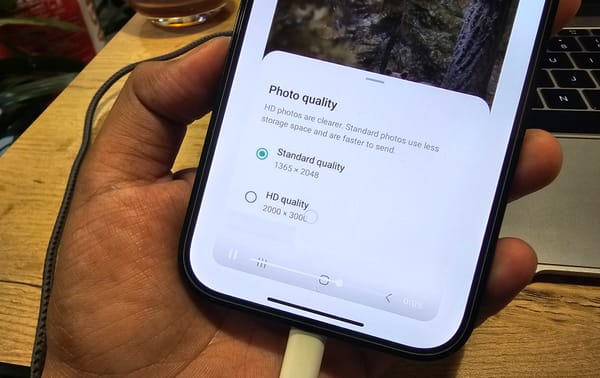 Sending HD image on WhatsApp